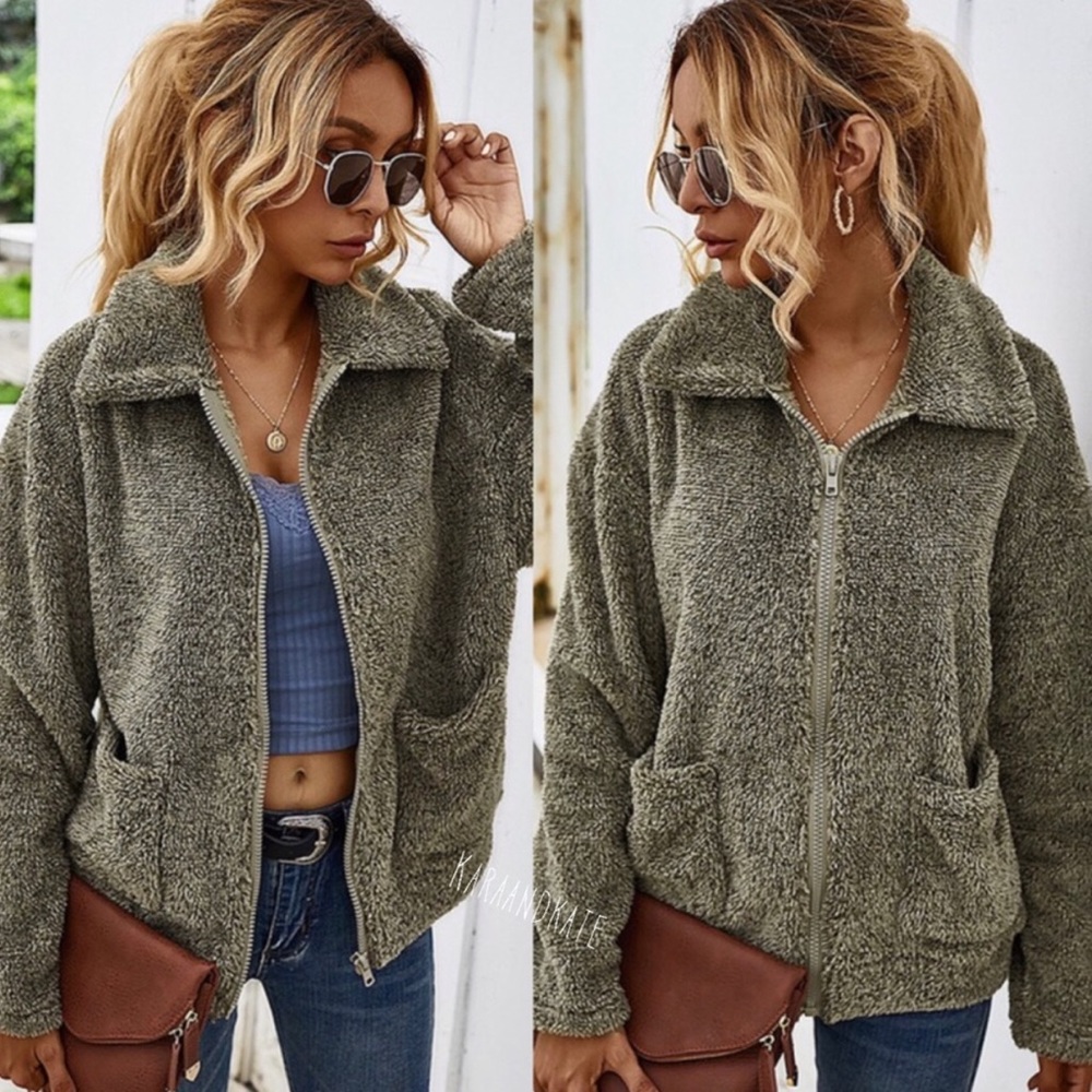 NEW Olive Vegan Fur Collared Jacket